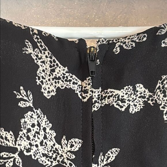 Danny & Nicole Women’s Black Sleeveless Floral Print Sheath Dress Size 16 - Picture 6 of 7